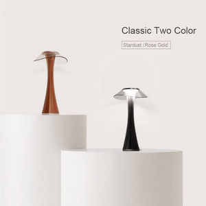 Klasikinis stalo šviestuvas