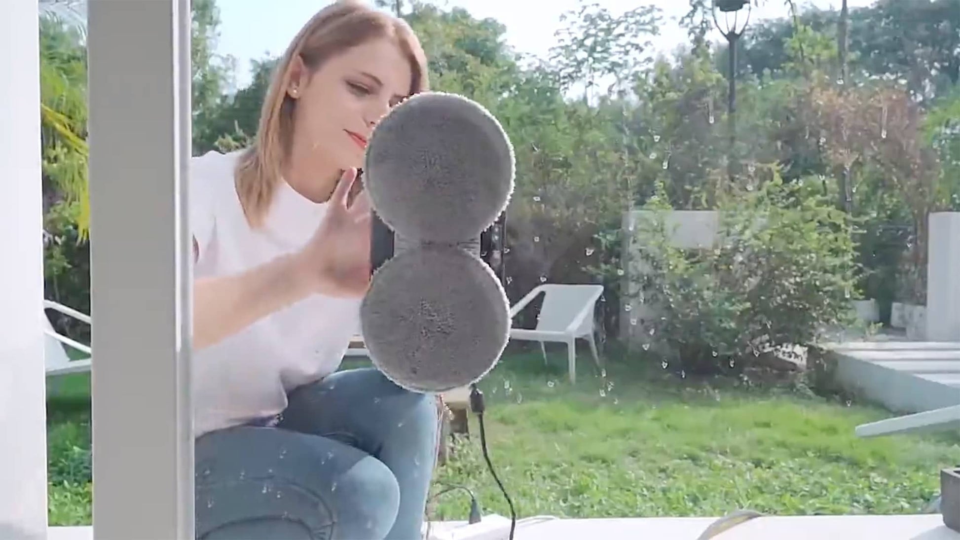 Langu valymo robotas - video